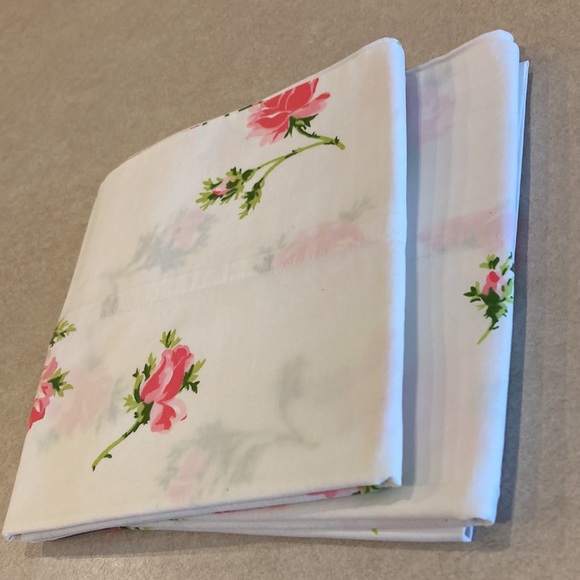 Retro Springcale Standard Pillowcase Set. - Picture 10 of 10